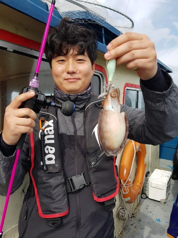 2c1d6c15d5df9a37ab0a4895ab64200c_mini.jp