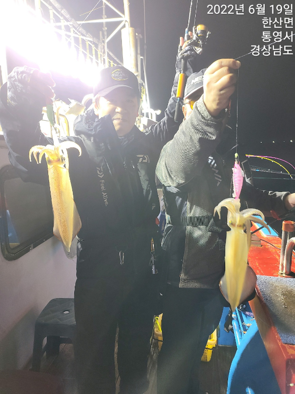 40f0d7f64d7802c655534902a73a6a6e.jpg