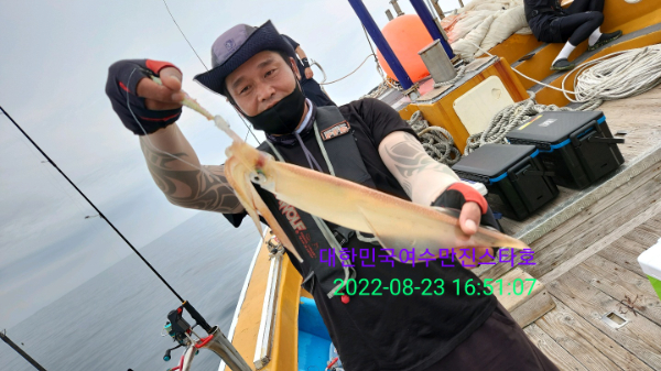 520f88eed3d966eeda83ebf951c45b01.jpg