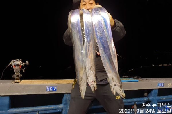 9월24일갈치 (26).jpg