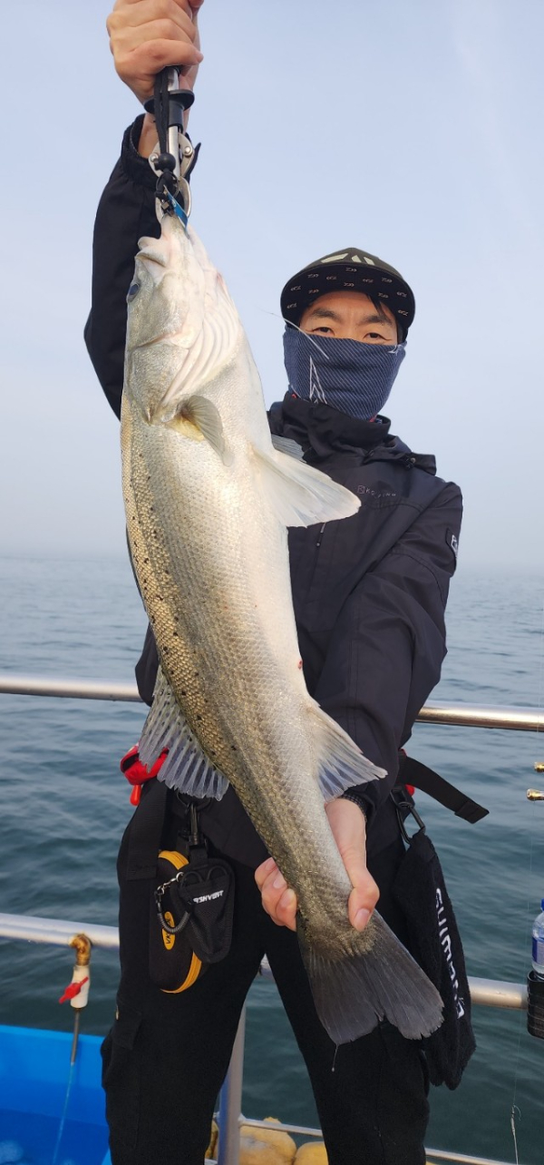 예지퀸호 농어외수질&어초낚시 경기인천권_사진_20240607_13.jpg