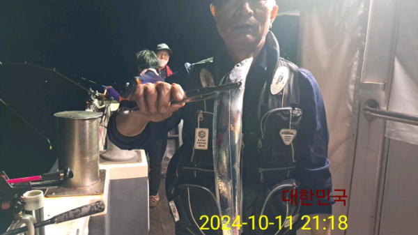 e2fbe04a3840583d194aa34916571865.jpg