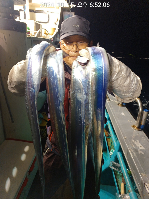 fd50cf6f413bb70f08ef8f9c75210832.jpg