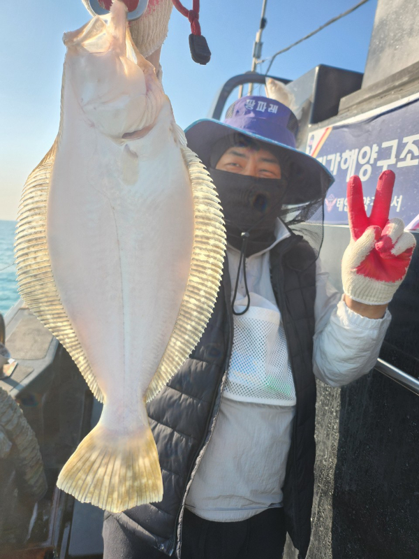 ■서산마린케이호☆광어 우럭 주꾸미 갑오징어 백조기 문어 감성돔 선상낚시_사진_20241124_10.jpg