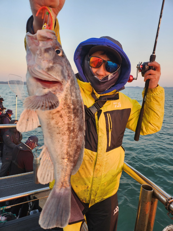 ■서산마린케이호☆광어 우럭 주꾸미 갑오징어 백조기 문어 감성돔 선상낚시_사진_20241123_4.jpg