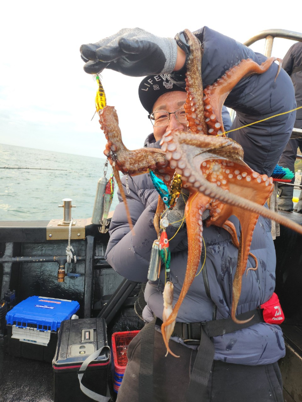 ■서산마린케이호☆광어 우럭 주꾸미 갑오징어 백조기 문어 감성돔 선상낚시_사진_20241125_9.jpg