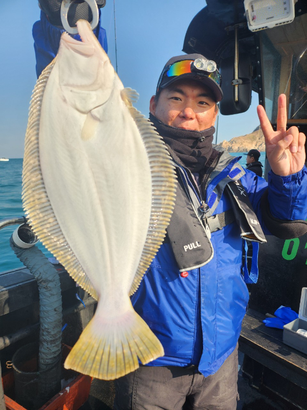 ■서산마린케이호☆광어 우럭 주꾸미 갑오징어 백조기 문어 감성돔 선상낚시_사진_20241124_8.jpg