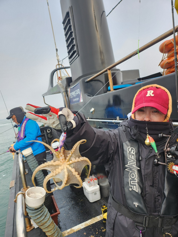 ■서산마린케이호☆광어 우럭 주꾸미 갑오징어 백조기 문어 감성돔 선상낚시_사진_20241207_26.jpg