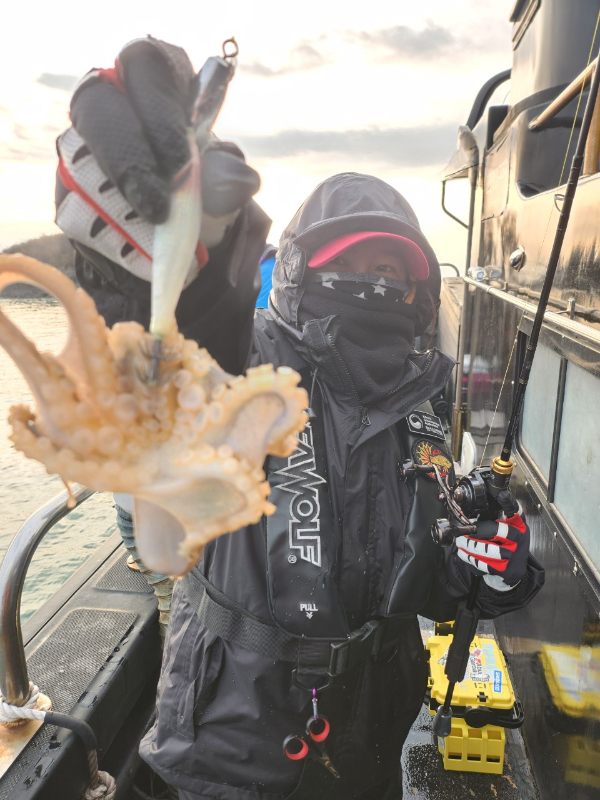 ■서산마린케이호☆광어 우럭 주꾸미 갑오징어 백조기 문어 감성돔 선상낚시_사진_20241207_27.jpg