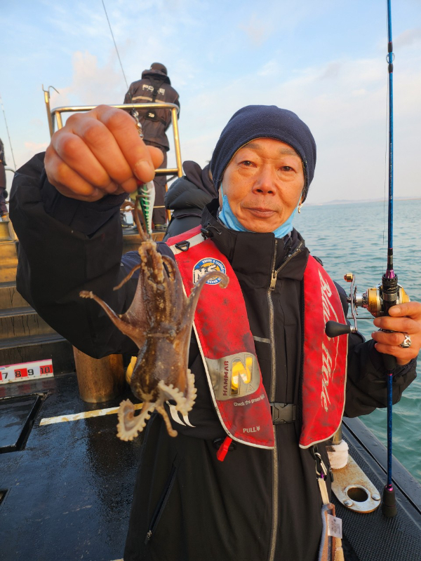 ■서산마린케이호☆광어 우럭 주꾸미 갑오징어 백조기 문어 감성돔 선상낚시_사진_20241201_34.jpg