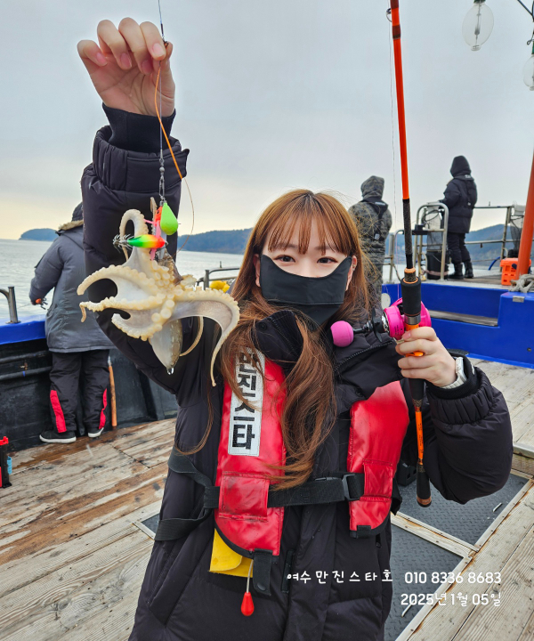 7d2a562fe45a58f47c657cecc1cdc963.jpg