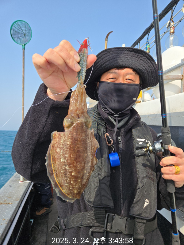제주선상낚시피닉스호_사진_20250324_17.jpg