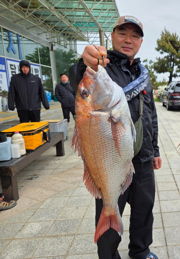 KakaoTalk_20250503_155539983_06.jpg