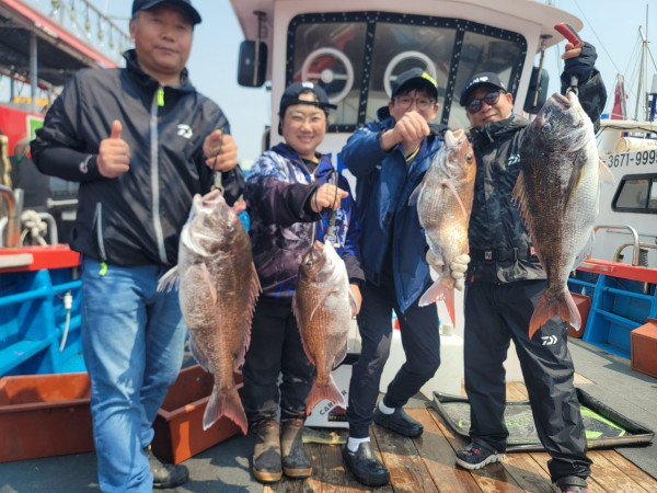 군산 선상낚시, 바다낚시 출조 전문 ☆서군산낚시☆_사진_20250529_3.jpg