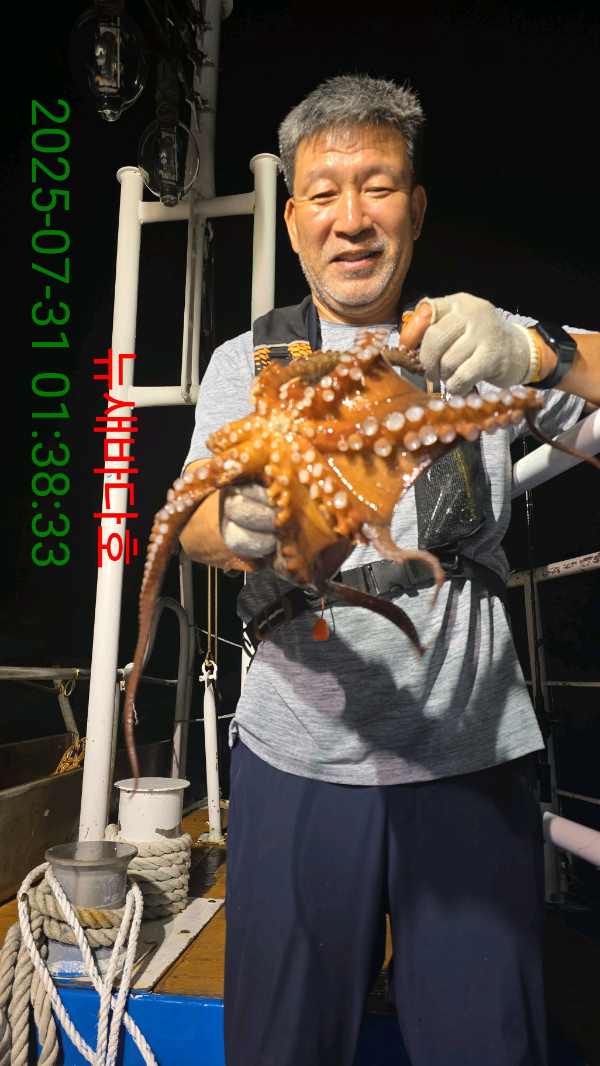 096e27ced3033a6cea7d0f0f6fa978ed.jpg