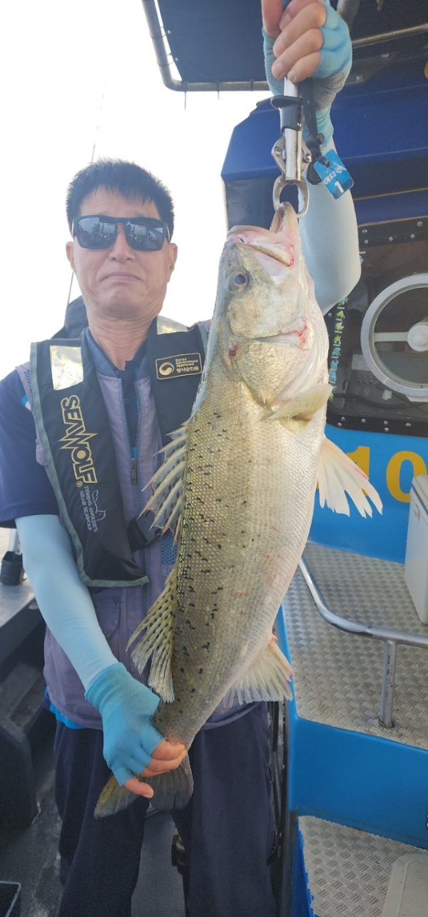 예지퀸호 농어외수질&어초낚시 경기인천권_사진_20250724_3.jpg