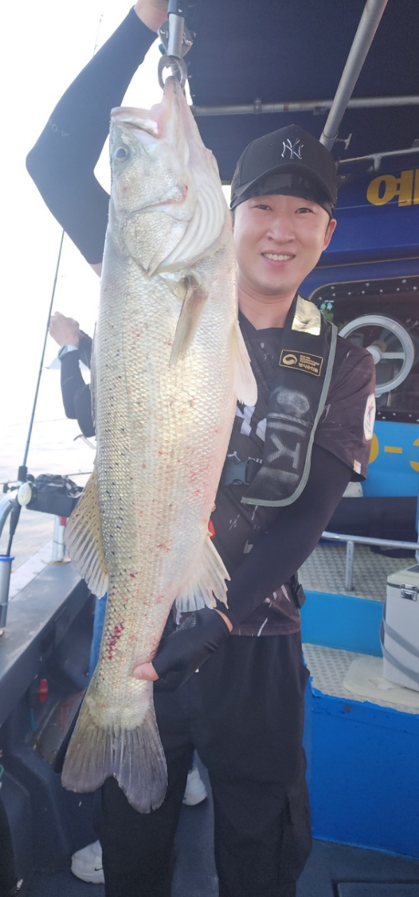 예지퀸호 농어외수질&어초낚시 경기인천권_사진_20250725_12.jpg