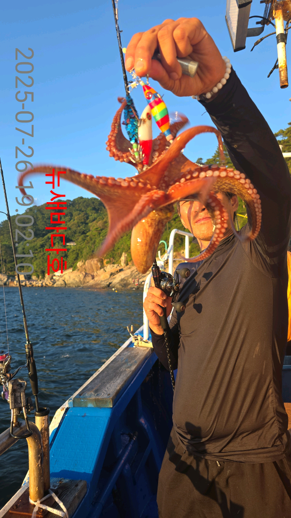 51778e7908b30a2b20434cecfa15fff1.jpg