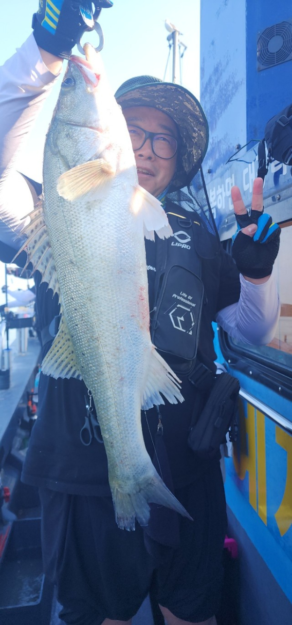예지퀸호 농어외수질&어초낚시 경기인천권_사진_20250725_6.jpg