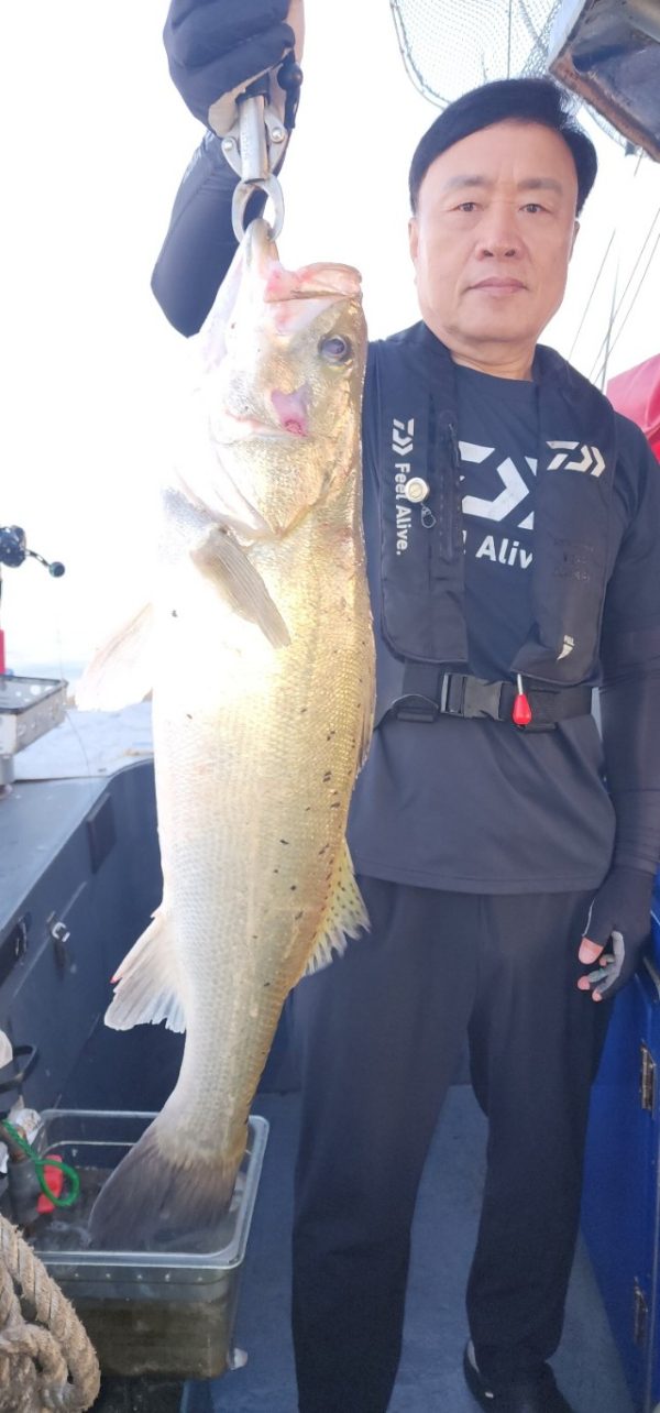 예지퀸호 농어외수질&어초낚시 경기인천권_사진_20250727_8.jpg