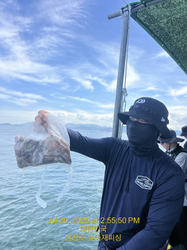 c5869d078c5115788653c18944289bc2.jpeg