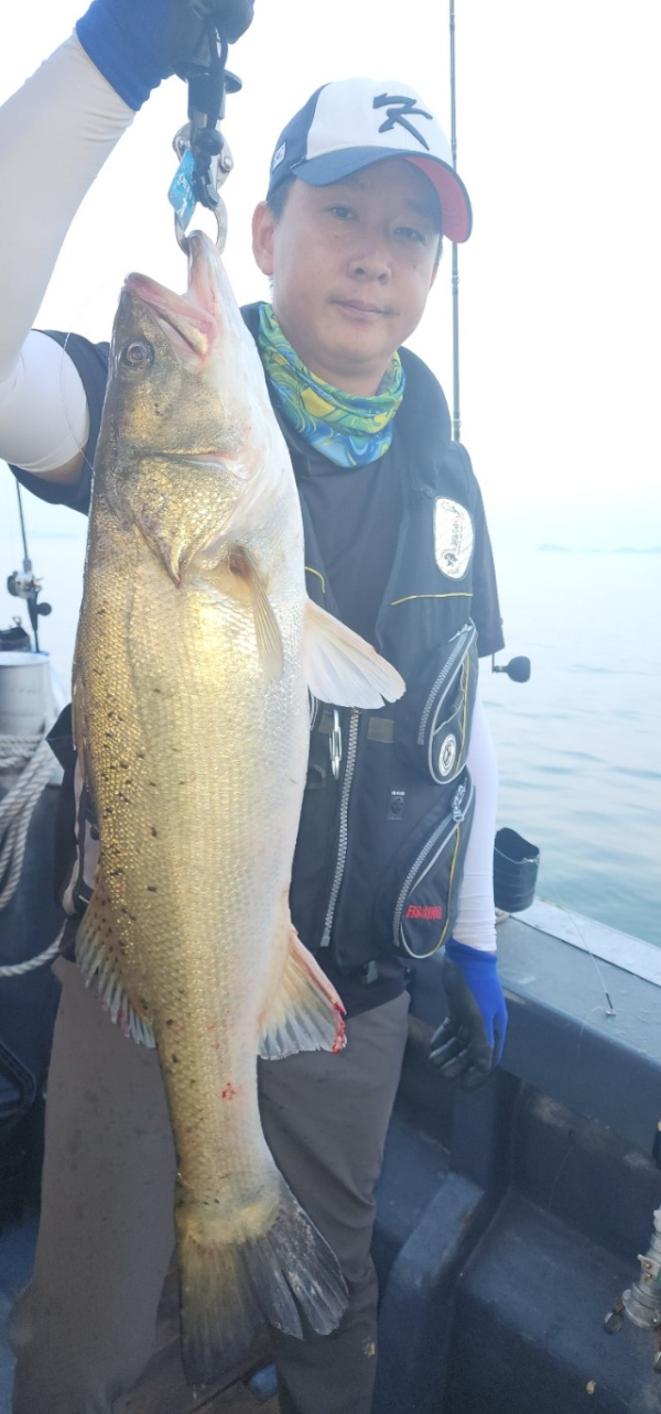 예지퀸호 농어외수질&어초낚시 경기인천권_사진_20250725_10.jpg