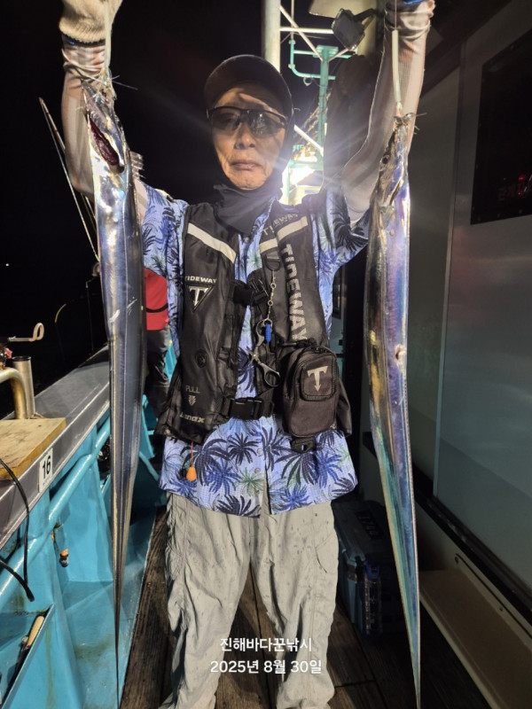 바다꾼낚시(신아라호)_사진_20250831_4.jpg