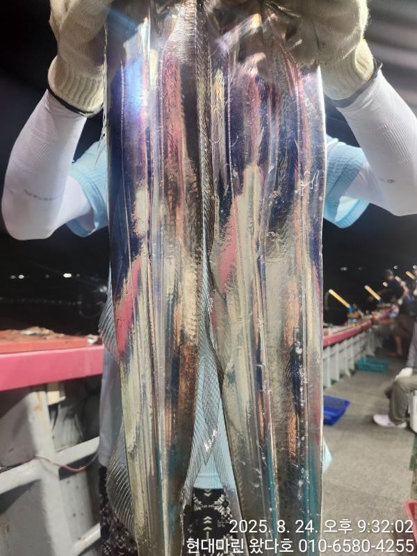 BandPhoto_2025_08_25_09_53_40_14.jpg