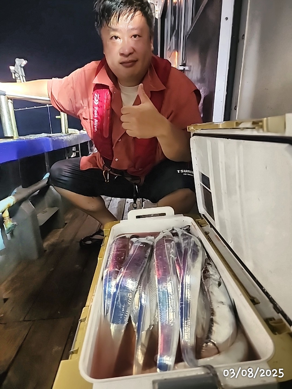 334c0ed3ed302fba15b446c185896510.jpg