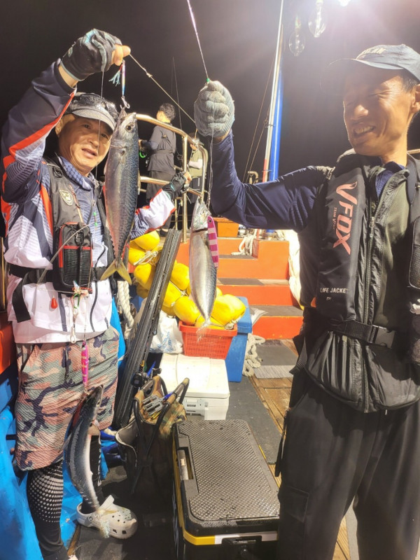 군산 선상낚시, 바다낚시 출조 전문 ☆서군산낚시☆_사진_20250802_17.jpg