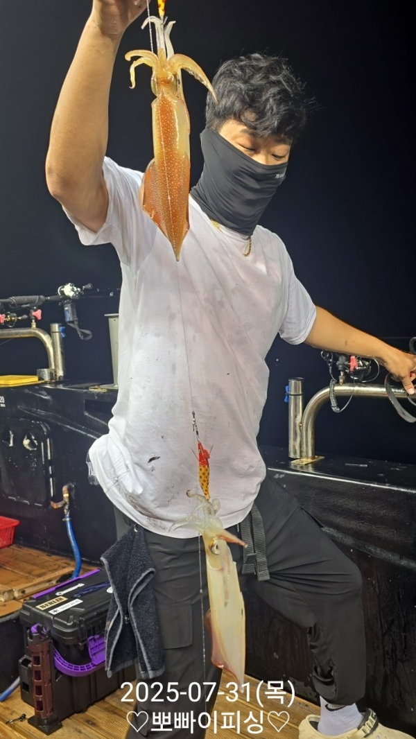 BandPhoto_2025_08_01_10_37_47_5.jpg