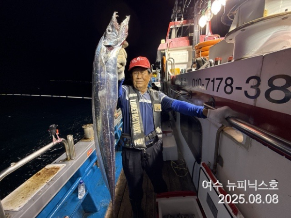 8월8일갈치 (51).jpg