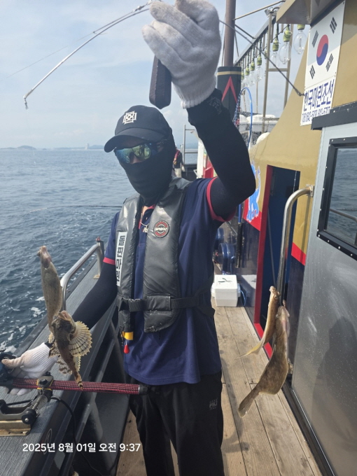 [크기변환]공현진낚시마트(돌핀호)_사진_20250801_3.jpg
