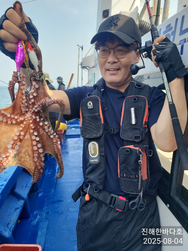 KakaoTalk_20250804_123413785_05.jpg