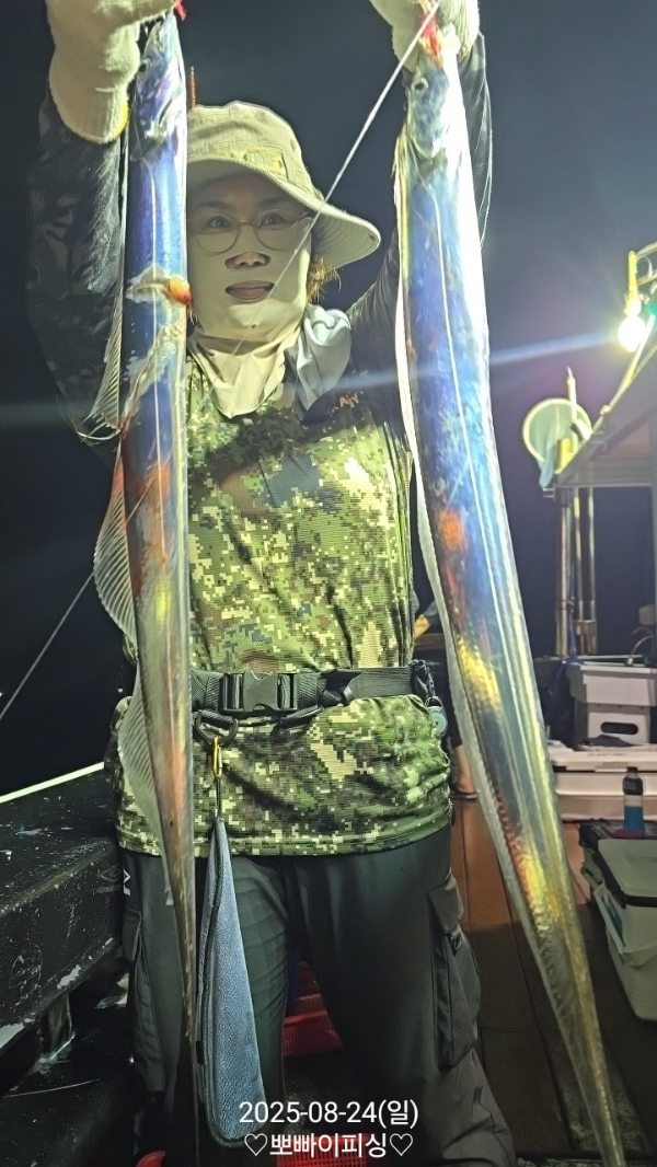 BandPhoto_2025_08_24_08_48_56_1.jpg