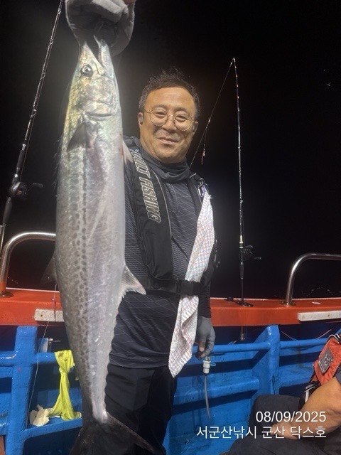 군산 선상낚시, 바다낚시 출조 전문 ☆서군산낚시☆_사진_20250809_16.jpg