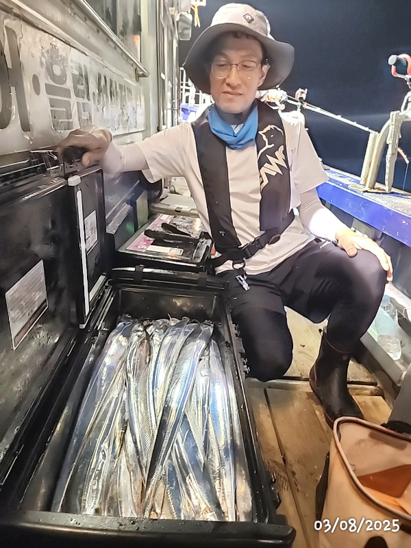 cfcf9f1b1b2b52fd6af32b3b0650d2ce.jpg
