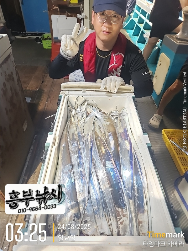d3f314a3aebf1b998f971454b7aba7c8.jpg