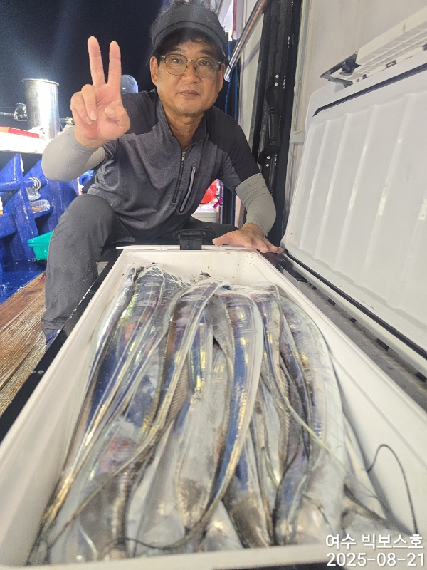 ♡ 여수 빅보스 ♡문어,갑오징어,쭈꾸미,타이라바(참돔)_사진_20250821_17.jpg
