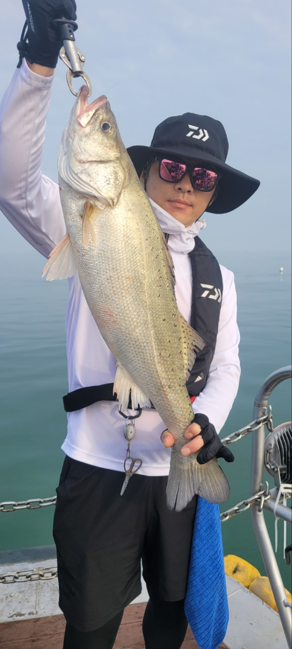 예지퀸호 농어외수질&어초낚시 경기인천권_사진_20250730_11.jpg