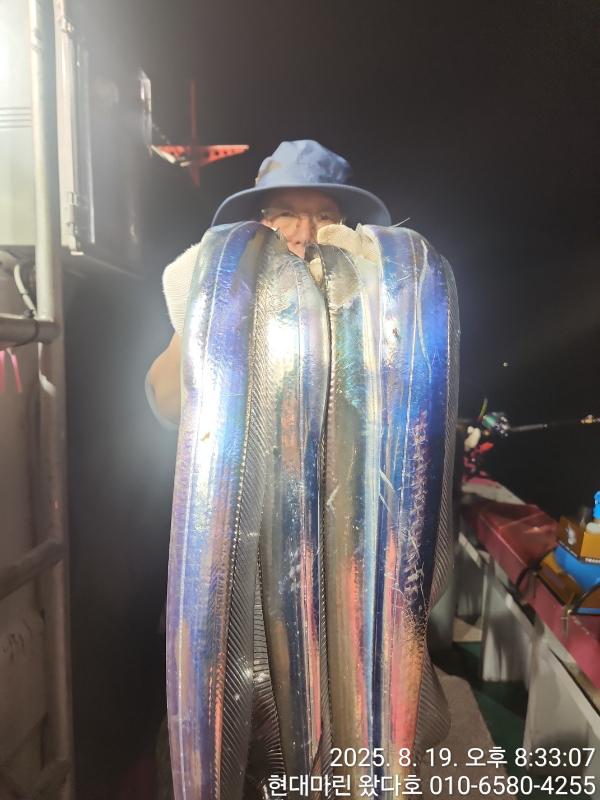 BandPhoto_2025_08_20_11_21_49_3.jpg