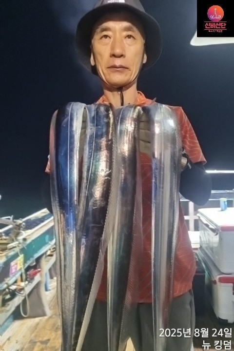 BandPhoto_2025_08_24_17_09_23_4.jpg
