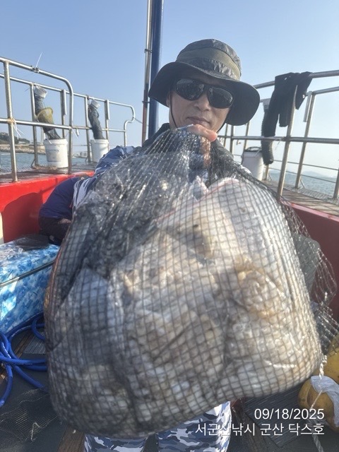 군산 선상낚시, 바다낚시 출조 전문 ☆서군산낚시☆_사진_20250918_5.jpg