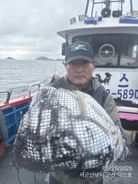 군산 선상낚시, 바다낚시 출조 전문 ☆서군산낚시☆_사진_20250925_6.jpg