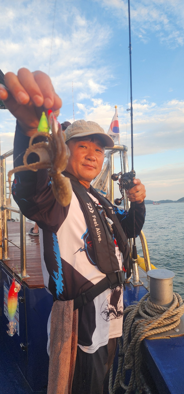 KakaoTalk_20250908_065317116_06.jpg
