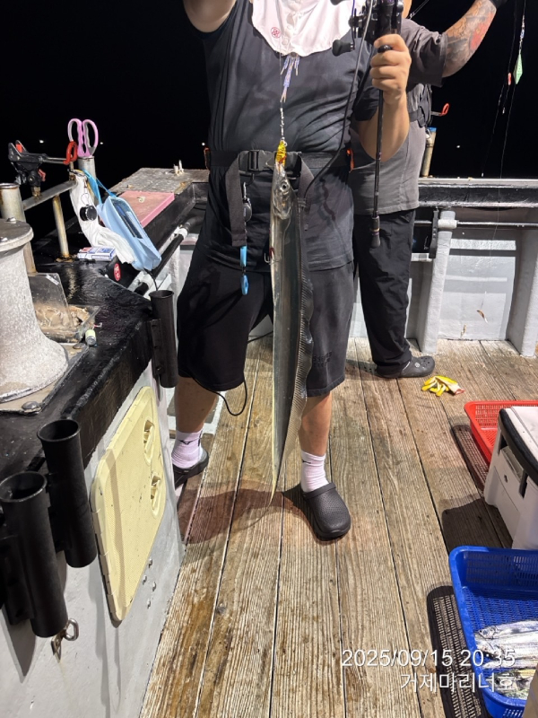 BandPhoto_2025_09_16_06_23_58_7.jpg