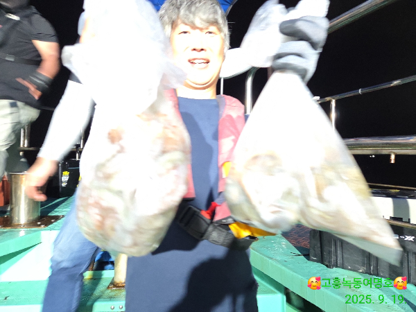 24e1edb4a2d856ad6a8cefb497d0d08c.jpg