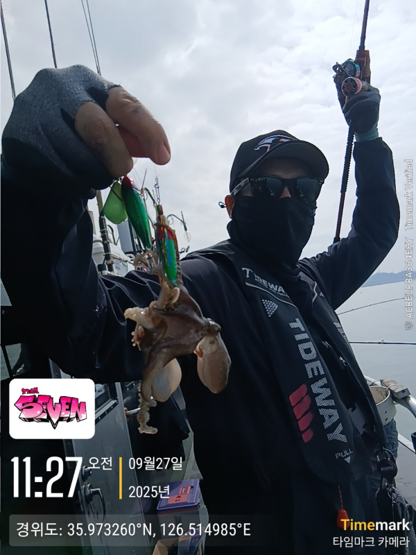 0_4c4Ud018svcbgz0umxu7kxk_82sd02.jpg