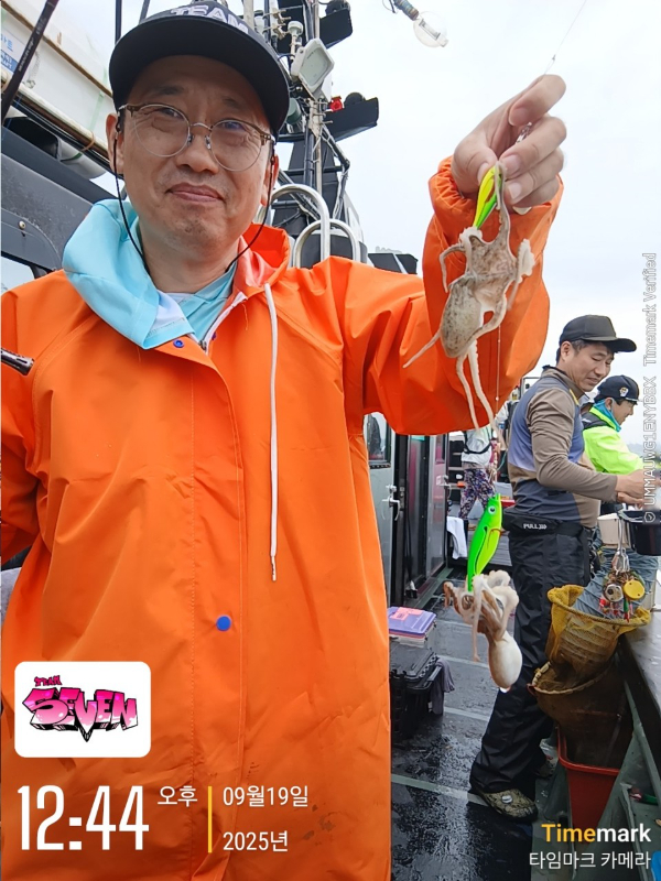 6_f00Ud018svc1jfw0k6melqam_82sd02.jpg