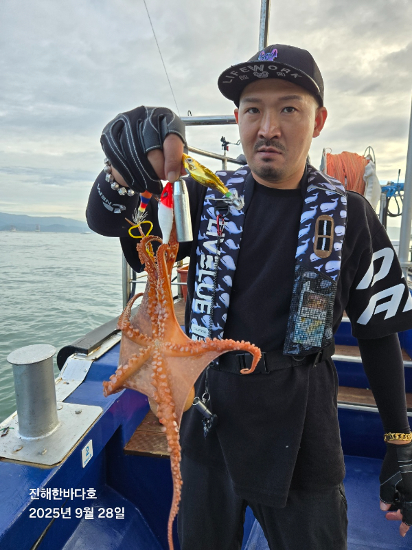 KakaoTalk_20250928_130441620_16.jpg